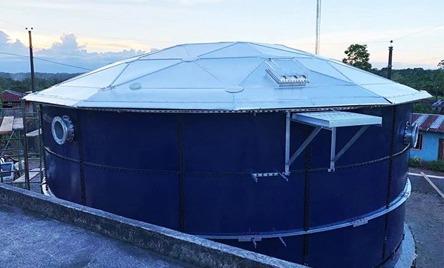 Telhado do tanque de cúpula geodésica